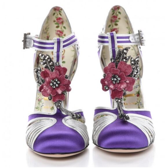 Gucci  Nappa Silk Mariska Embellished T-Strap Pumps 37IT - Picture 3 of 10